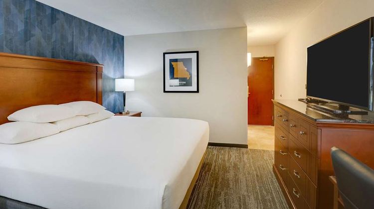 Drury Inn & Suites St Louis St Peters Room