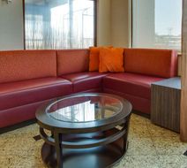 Drury Inn & Suites Terre Haute Lobby