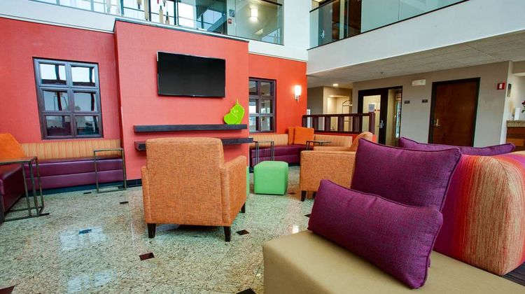 Drury Inn & Suites Terre Haute Lobby