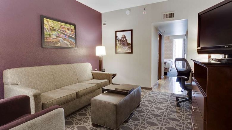 <b>Drury Inn & Suites San Antonio Northeast Room</b>. Images powered by <a href="https://iceportal.shijigroup.com/" title="IcePortal" target="_blank">IcePortal</a>.
