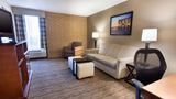 Drury Inn & Suites Kansas City Airport Room