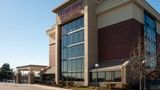 Drury Inn & Suites Kansas City Airport Exterior