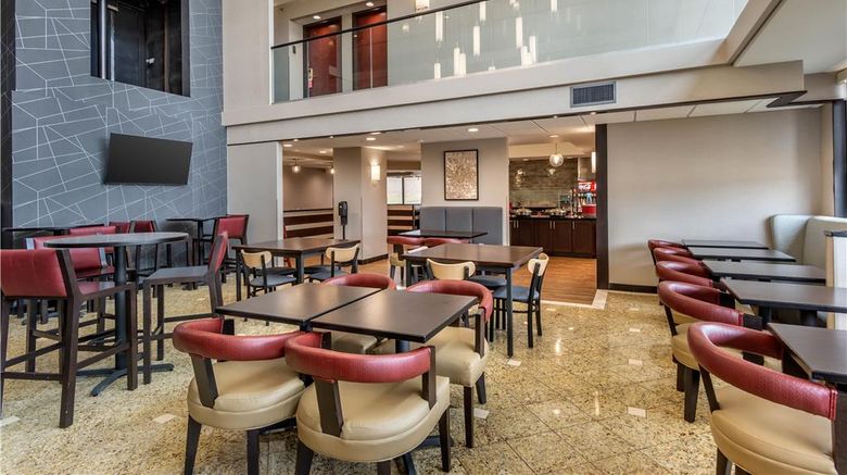 <b>Drury Inn & Suites Atlanta Morrow Lobby</b>. Images powered by <a href="https://iceportal.shijigroup.com/" title="IcePortal" target="_blank">IcePortal</a>.