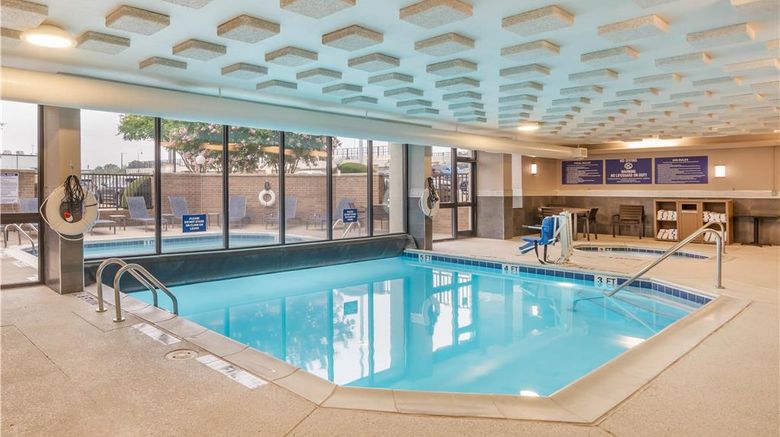 <b>Drury Inn & Suites Atlanta Morrow Pool</b>. Images powered by <a href="https://iceportal.shijigroup.com/" title="IcePortal" target="_blank">IcePortal</a>.