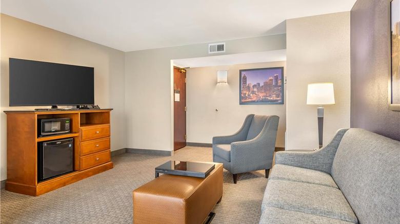 <b>Drury Inn & Suites Atlanta Morrow Room</b>. Images powered by <a href="https://iceportal.shijigroup.com/" title="IcePortal" target="_blank">IcePortal</a>.