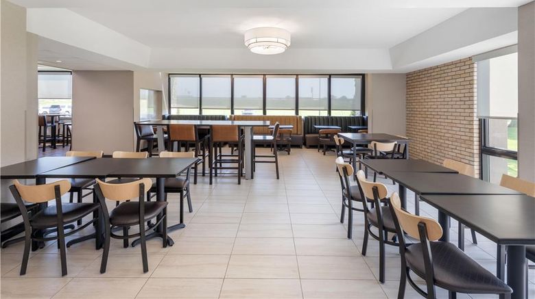 <b>Drury Inn & Suites Paducah Restaurant</b>. Images powered by <a href="https://iceportal.shijigroup.com/" title="IcePortal" target="_blank">IcePortal</a>.