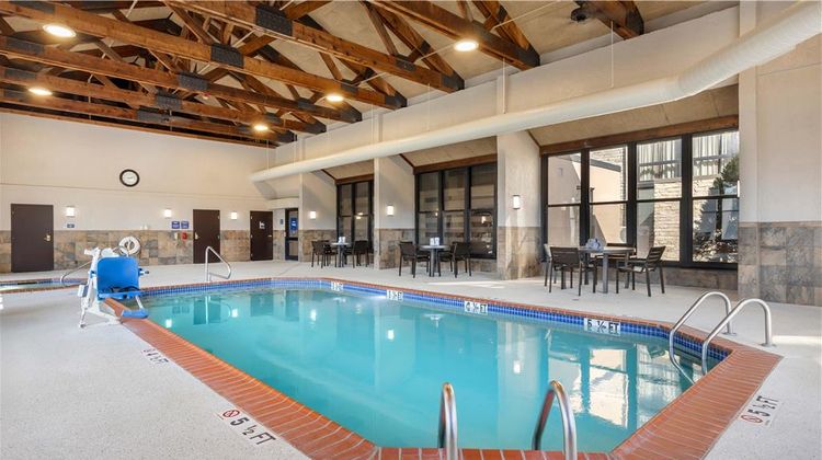 Drury Inn & Suites Paducah Pool