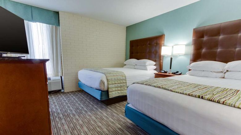 <b>Drury Inn & Suites Birmingham Grandview Room</b>. Images powered by <a href="https://iceportal.shijigroup.com/" title="IcePortal" target="_blank">IcePortal</a>.
