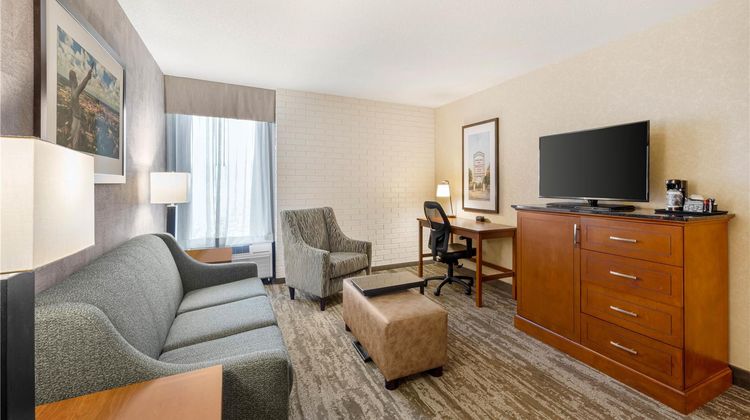 Drury Inn & Suites Birmingham Grandview Room