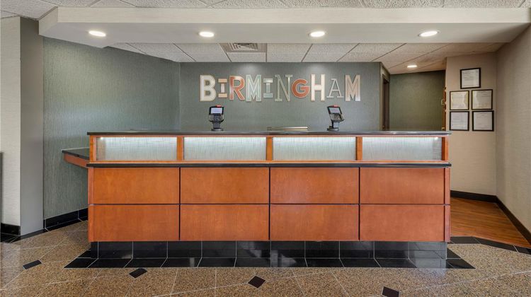 Drury Inn & Suites Birmingham Grandview Lobby
