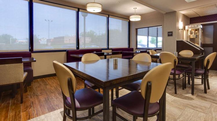 Drury Inn & Suites Louisville East Restaurant