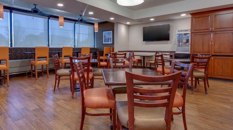<b>Drury Inn & Suites Memphis Southaven Restaurant</b>. Images powered by <a href="https://iceportal.shijigroup.com/" title="IcePortal" target="_blank">IcePortal</a>.