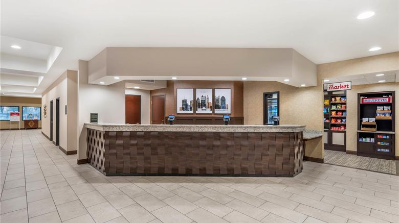 <b>Drury Plaza Hotel Columbus Downtown Lobby</b>. Images powered by <a href="https://iceportal.shijigroup.com/" title="IcePortal" target="_blank">IcePortal</a>.