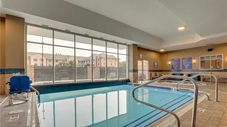 <b>Drury Inn & Suites Dayton North Pool</b>. Images powered by <a href="https://iceportal.shijigroup.com/" title="IcePortal" target="_blank">IcePortal</a>.