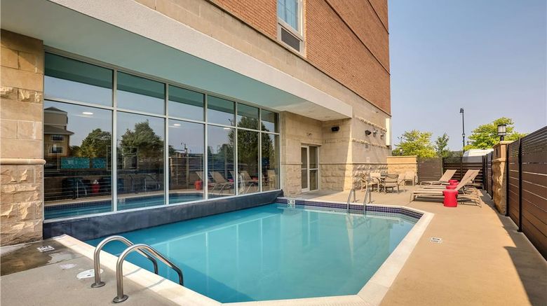 <b>Drury Inn & Suites Dayton North Pool</b>. Images powered by <a href="https://iceportal.shijigroup.com/" title="IcePortal" target="_blank">IcePortal</a>.