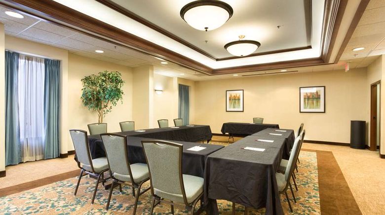 <b>Drury Inn & Suites Birmingham Lakeshore Meeting</b>. Images powered by <a href="https://iceportal.shijigroup.com/" title="IcePortal" target="_blank">IcePortal</a>.