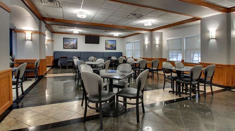 <b>Drury Inn & Suites San Antonio Northwest Restaurant</b>. Images powered by <a href="https://iceportal.shijigroup.com/" title="IcePortal" target="_blank">IcePortal</a>.