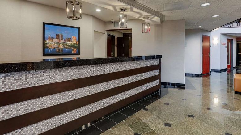 <b>Drury Inn & Suites Columbus Dublin Lobby</b>. Images powered by <a href="https://iceportal.shijigroup.com/" title="IcePortal" target="_blank">IcePortal</a>.