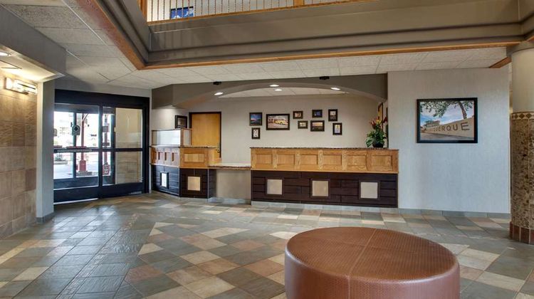 Drury Inn & Suites Albuquerque North Lobby