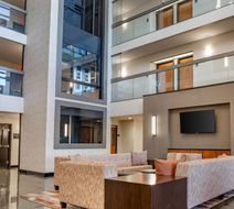 Drury Inn & Suites St Louis Southwest Lobby