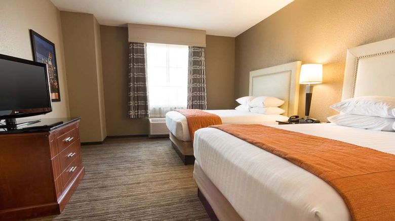 <b>Drury Inn & Suites Cincinnati Room</b>. Images powered by <a href="https://iceportal.shijigroup.com/" title="IcePortal" target="_blank">IcePortal</a>.