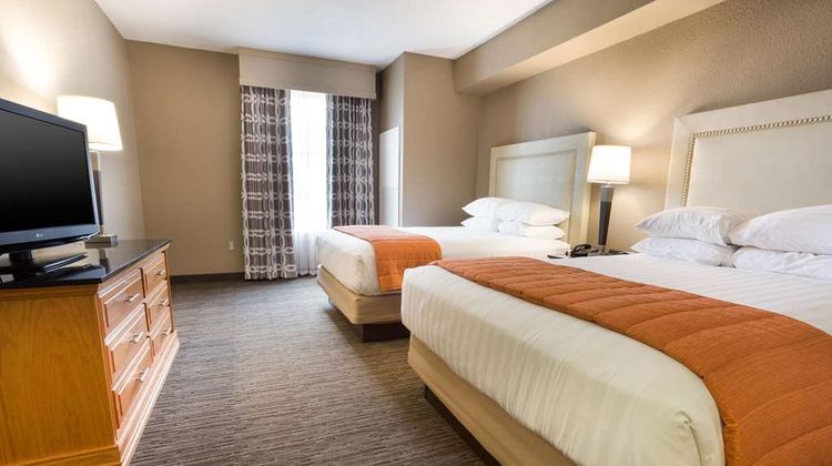 Drury Inn & Suites Lafayette Room