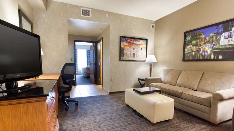 <b>Drury Inn Suites San Antonio N Stone Oak Room</b>. Images powered by <a href="https://iceportal.shijigroup.com/" title="IcePortal" target="_blank">IcePortal</a>.