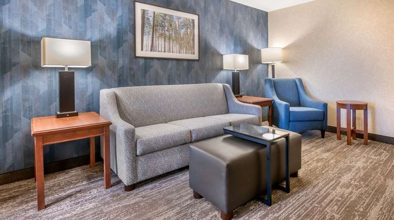 <b>Drury Plaza Hotel Valdosta Room</b>. Images powered by <a href="https://iceportal.shijigroup.com/" title="IcePortal" target="_blank">IcePortal</a>.