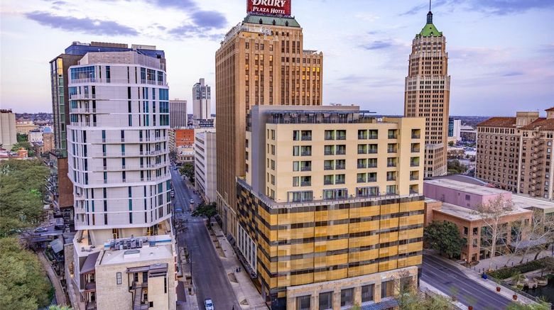 Drury Plaza San Antonio Riverwalk Exterior. Images powered by <a href="https://iceportal.shijigroup.com" target="_blank" rel="noopener">Ice Portal</a>.