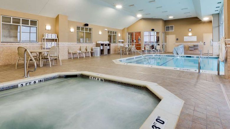 <b>Drury Inn & Suites St Louis O'Fallon IL Pool</b>. Images powered by <a href="https://iceportal.shijigroup.com/" title="IcePortal" target="_blank">IcePortal</a>.