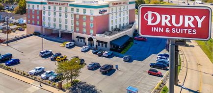 Drury Inn & Suites St Louis Forest Park Exterior