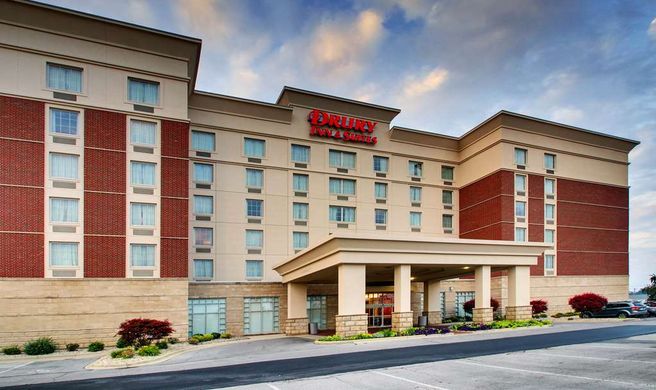 Drury Inn & Suites Findlay Exterior