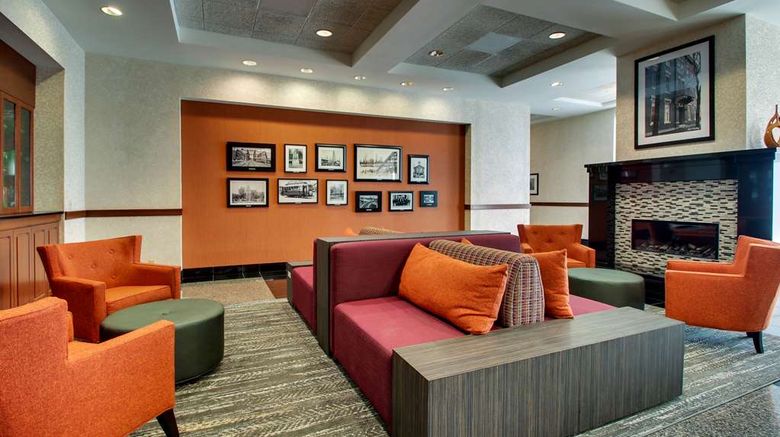 <b>Drury Inn & Suites Findlay Lobby</b>. Images powered by <a href="https://iceportal.shijigroup.com/" title="IcePortal" target="_blank">IcePortal</a>.