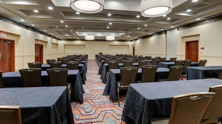 <b>Drury Inn & Suites Charlotte Northlake Meeting</b>. Images powered by <a href="https://iceportal.shijigroup.com/" title="IcePortal" target="_blank">IcePortal</a>.