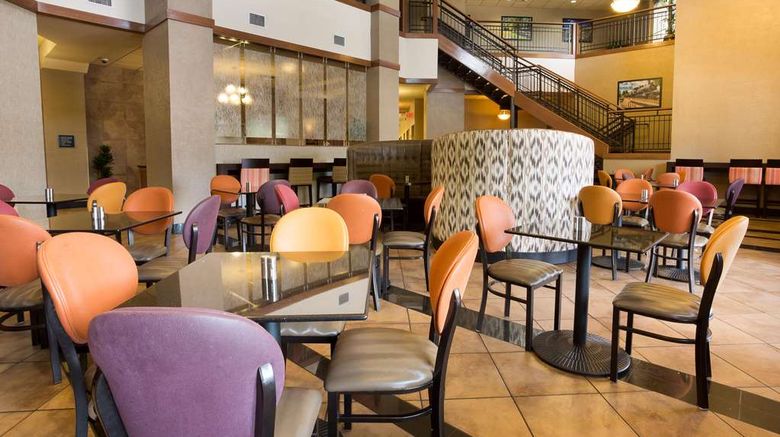 <b>Drury Plaza Hotel Flagstaff Restaurant</b>. Images powered by <a href="https://iceportal.shijigroup.com/" title="IcePortal" target="_blank">IcePortal</a>.