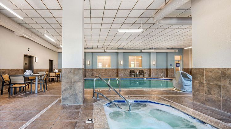 Drury Plaza Hotel Flagstaff Pool