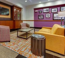 Drury Inn & Suites West Des Moines Lobby