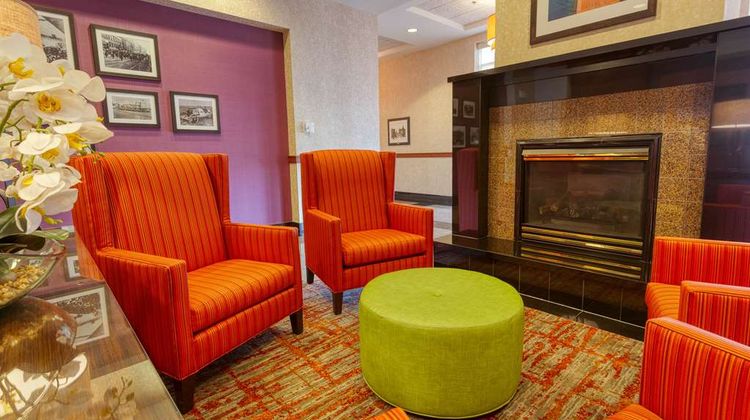 Drury Inn & Suites Indianapolis NE Lobby