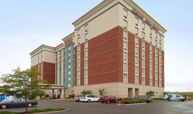 Drury Inn & Suites Indianapolis NE Exterior