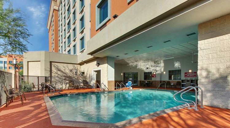 Drury Inn & Suites Phoenix Happy Valley Pool