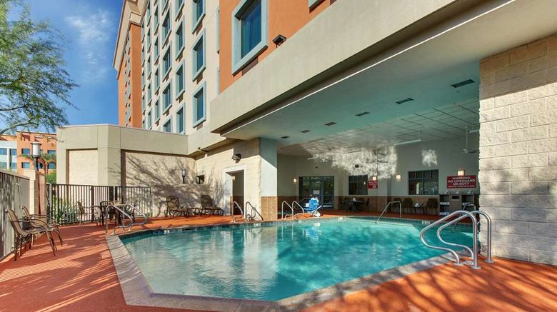 <b>Drury Inn & Suites Phoenix Happy Valley Pool</b>. Images powered by <a href="https://iceportal.shijigroup.com/" title="IcePortal" target="_blank">IcePortal</a>.