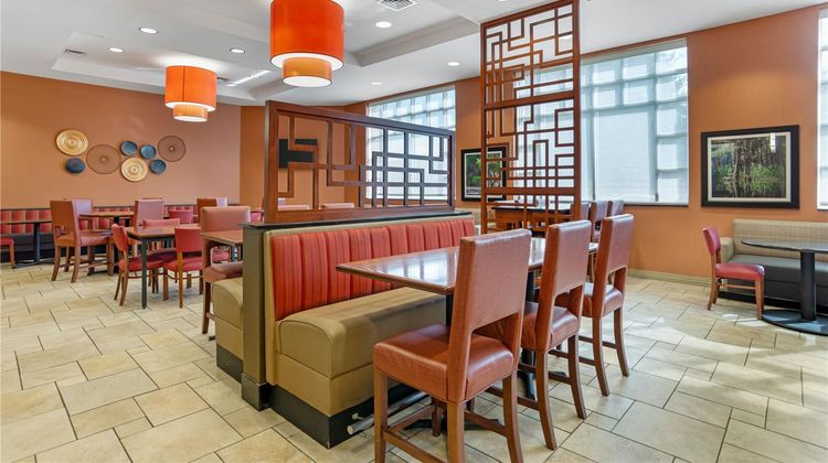 Drury Inn & Suites Baton Rouge Restaurant