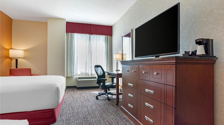 Drury Inn & Suites Baton Rouge Room