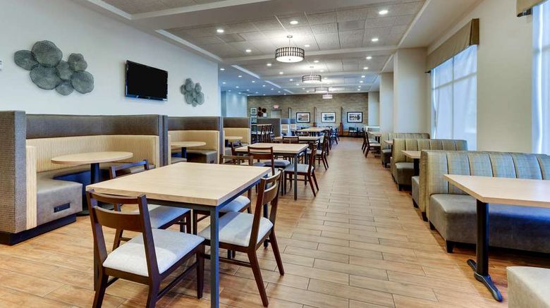 <b>Drury Inn & Suites near Universal Restaurant</b>. Images powered by <a href="https://iceportal.shijigroup.com/" title="IcePortal" target="_blank">IcePortal</a>.