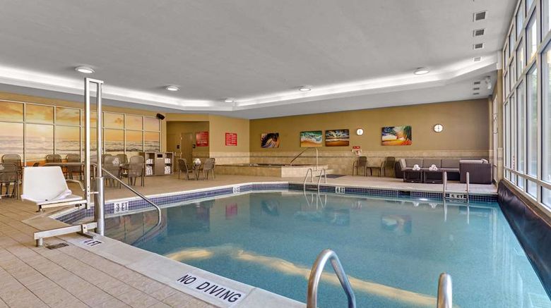 <b>Drury Plaza Hotel Nashville Franklin Pool</b>. Images powered by <a href="https://iceportal.shijigroup.com/" title="IcePortal" target="_blank">IcePortal</a>.