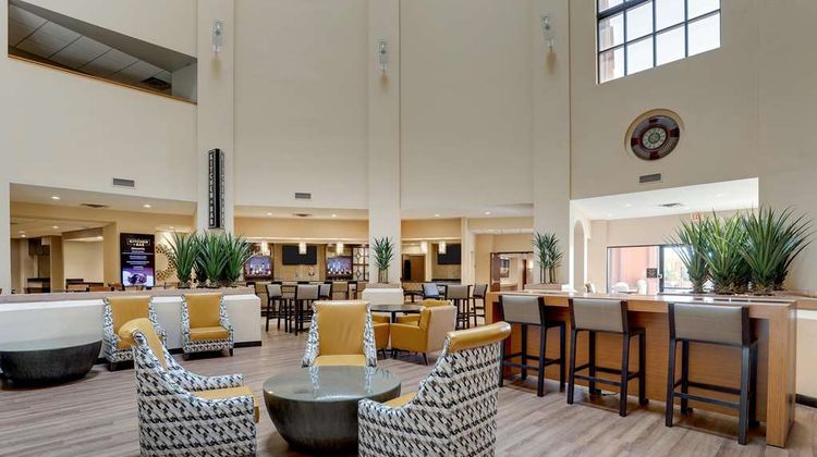 Drury Inn & Suites Phoenix Airport Lobby