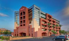 Drury Inn & Suites Phoenix Airport