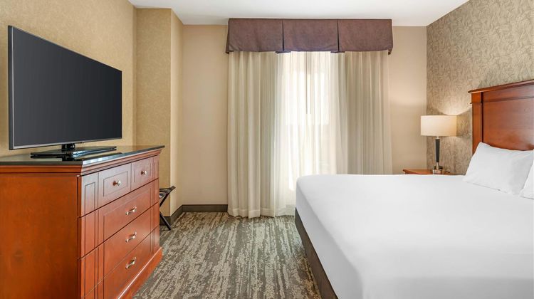 Drury Plaza Hotel St Louis Brentwood Room