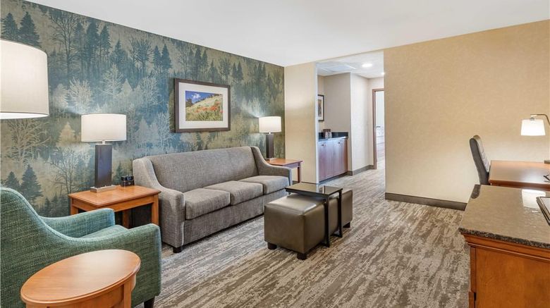 <b>Drury Plaza Hotel Denver Central Park Room</b>. Images powered by <a href="https://iceportal.shijigroup.com/" title="IcePortal" target="_blank">IcePortal</a>.