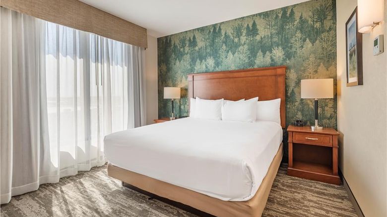 <b>Drury Plaza Hotel Denver Central Park Room</b>. Images powered by <a href="https://iceportal.shijigroup.com/" title="IcePortal" target="_blank">IcePortal</a>.